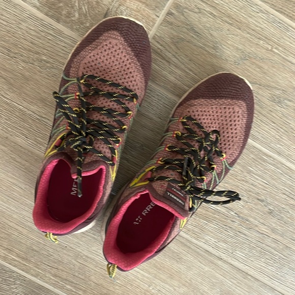 Merrell Hiking Shoe Barely Worn! - Picture 1 of 2
